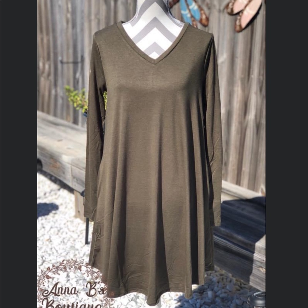 Long sleeve olive dress